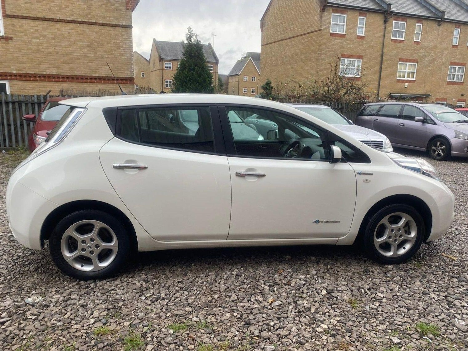 Used Nissan Leaf 2016 for sale - 76634004: Photo 2