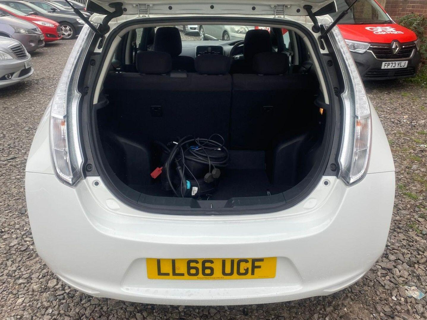 Used Nissan Leaf 2016 for sale - 76634004: Photo 32