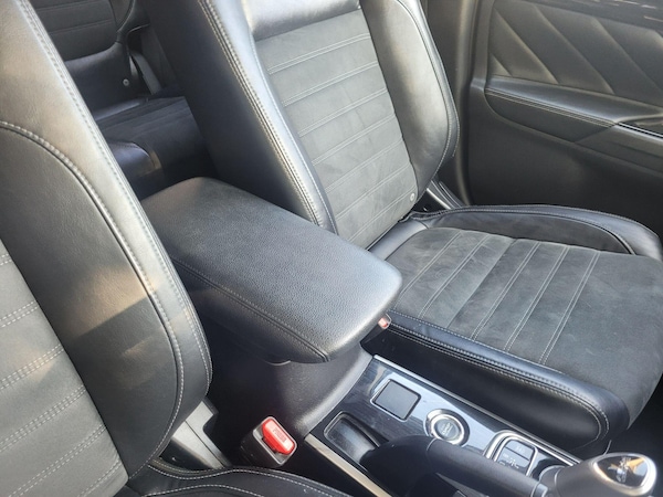 Used Mitsubishi Outlander 2017 for sale - 76247377: Photo 16