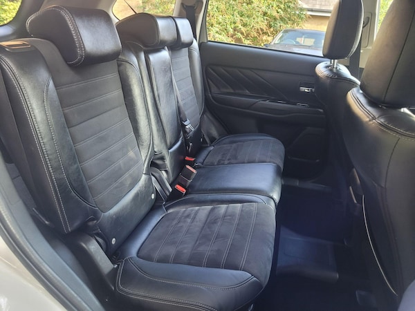 Used Mitsubishi Outlander 2017 for sale - 76247377: Photo 19