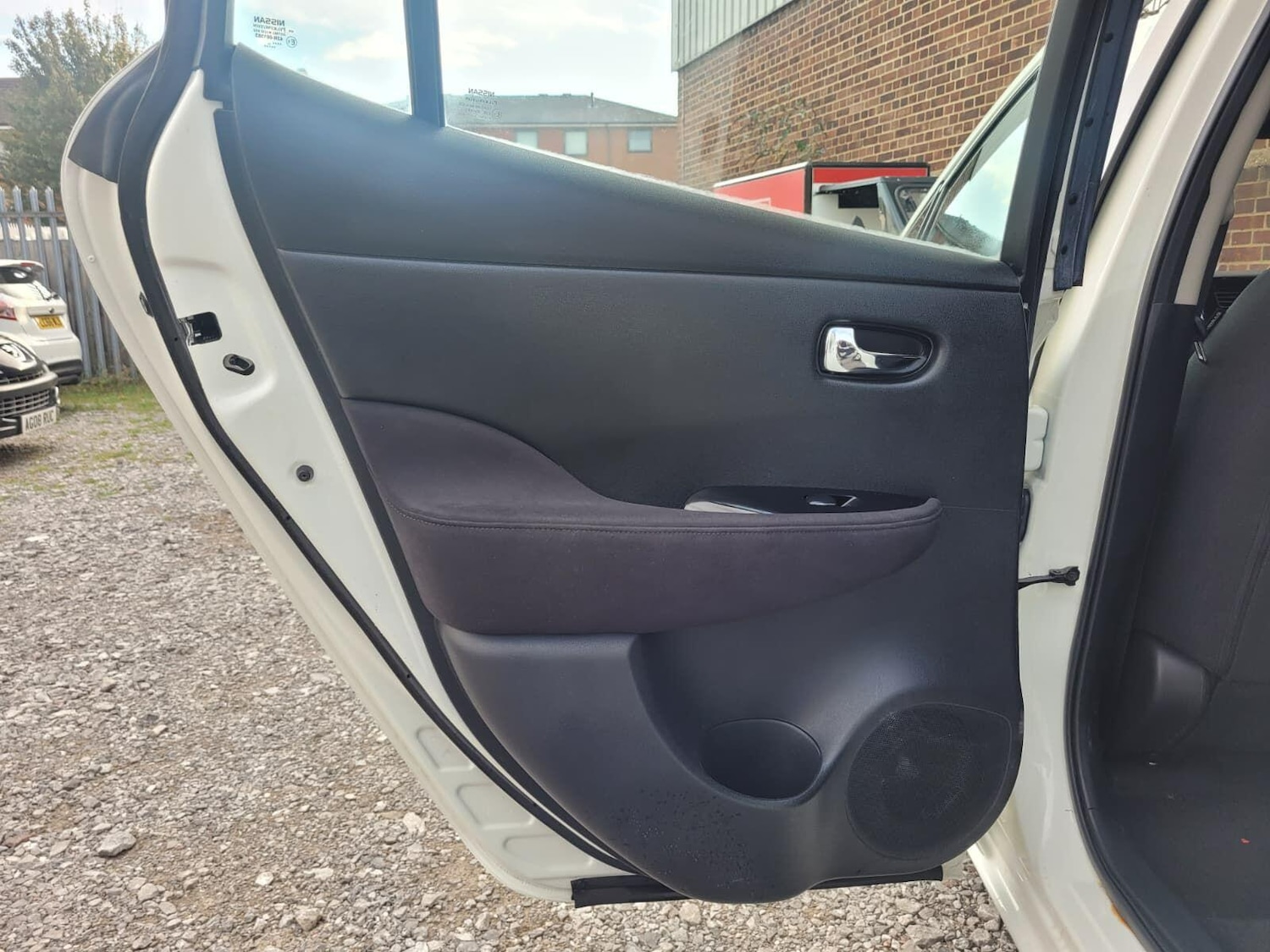 Used Nissan Leaf 2016 for sale - 76399340: Photo 18