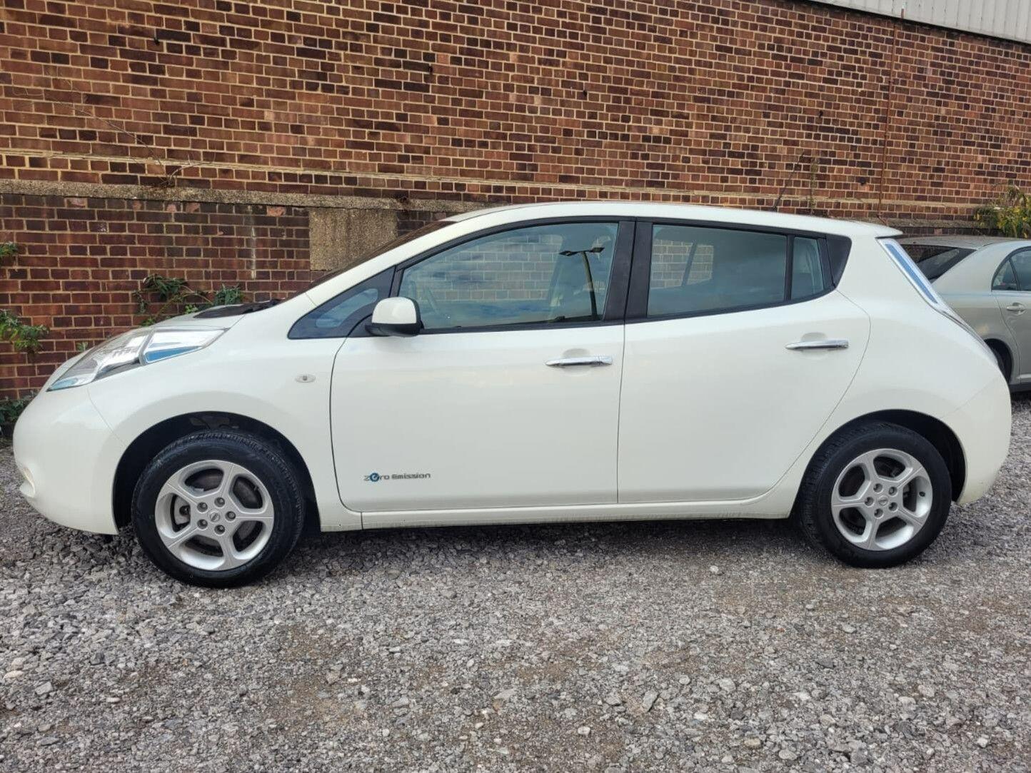 Used Nissan Leaf 2016 for sale - 76399340: Photo 2