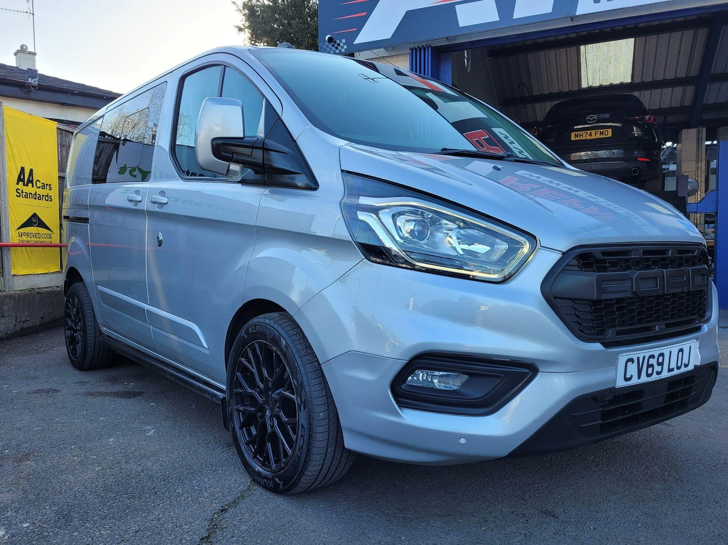 Used Ford Transit Custom 2019 for sale - 78148235: Photo 2