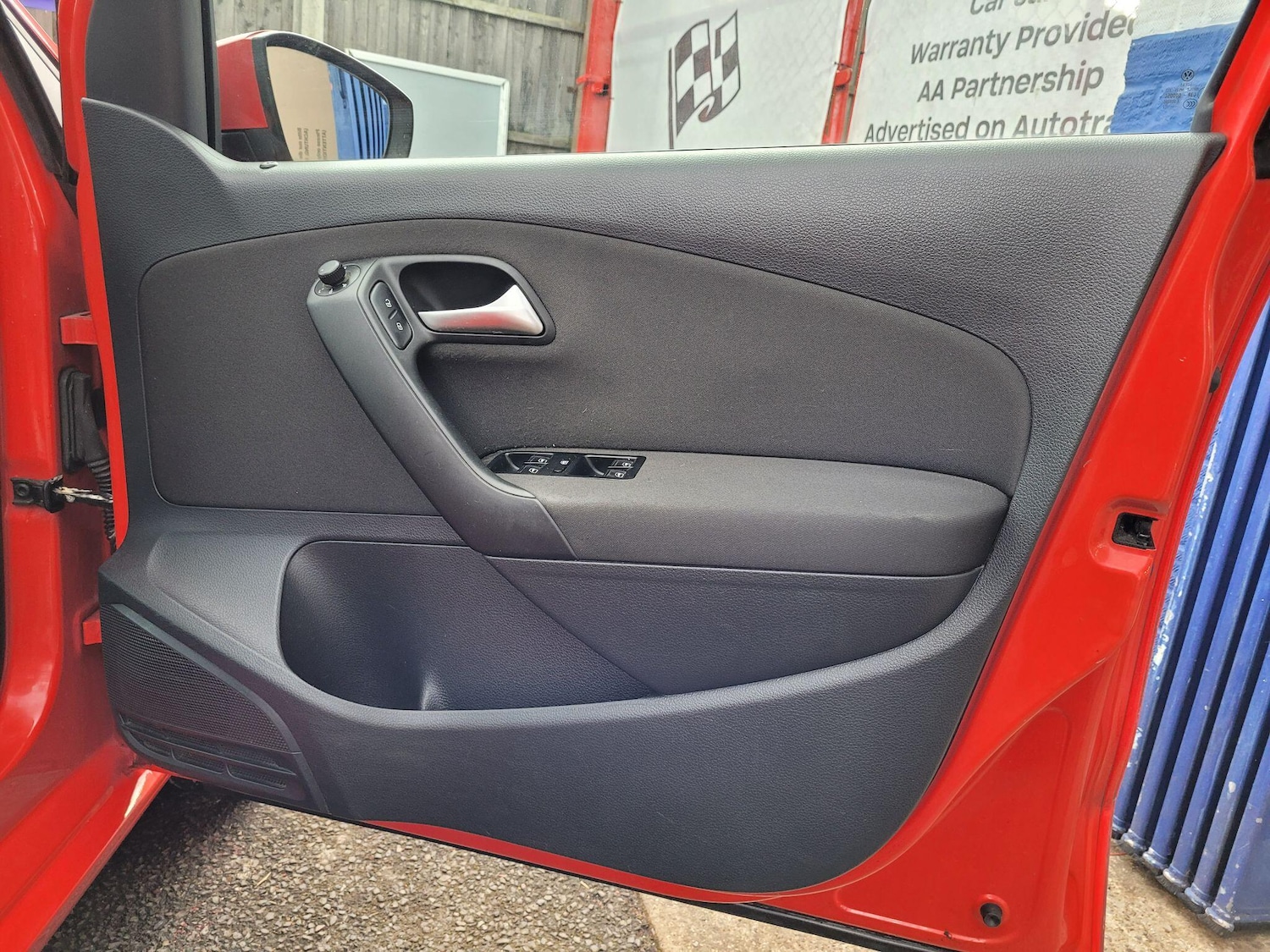 Used Volkswagen Polo 2012 for sale - 77705481: Photo 16