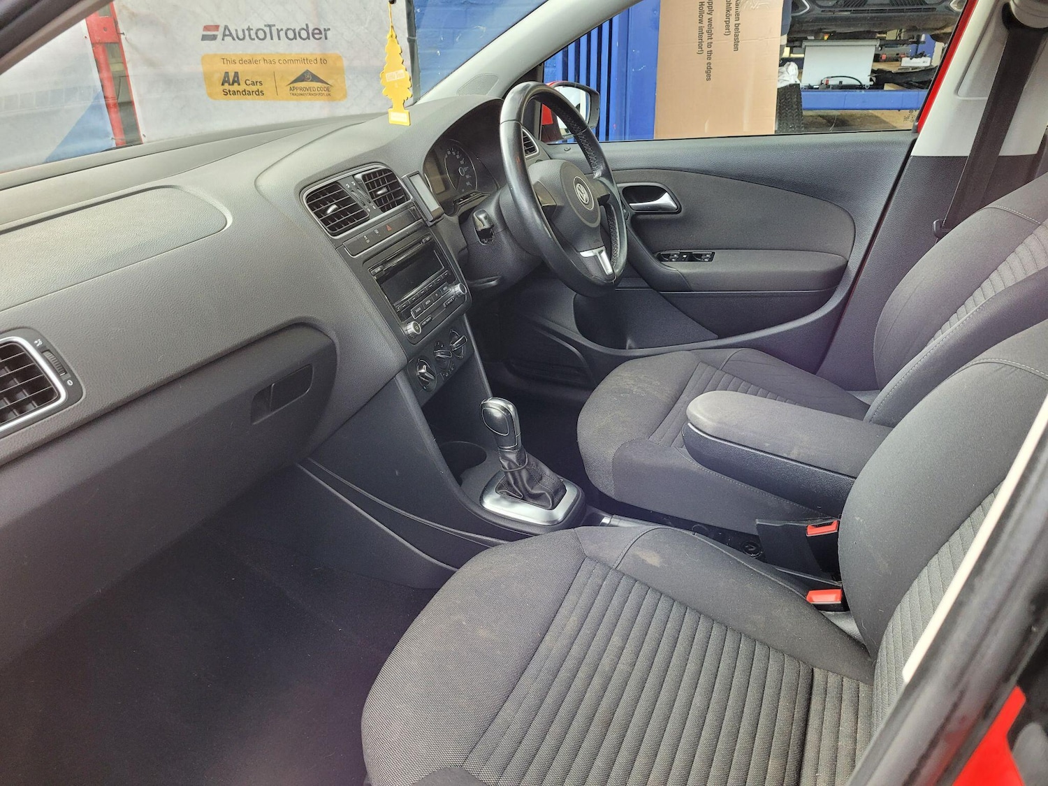 Used Volkswagen Polo 2012 for sale - 77705481: Photo 23