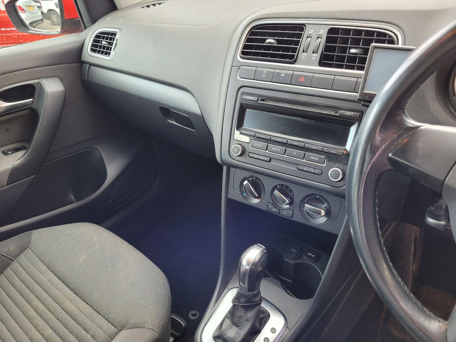 Used Volkswagen Polo 2012 for sale - 77705481: Photo 6