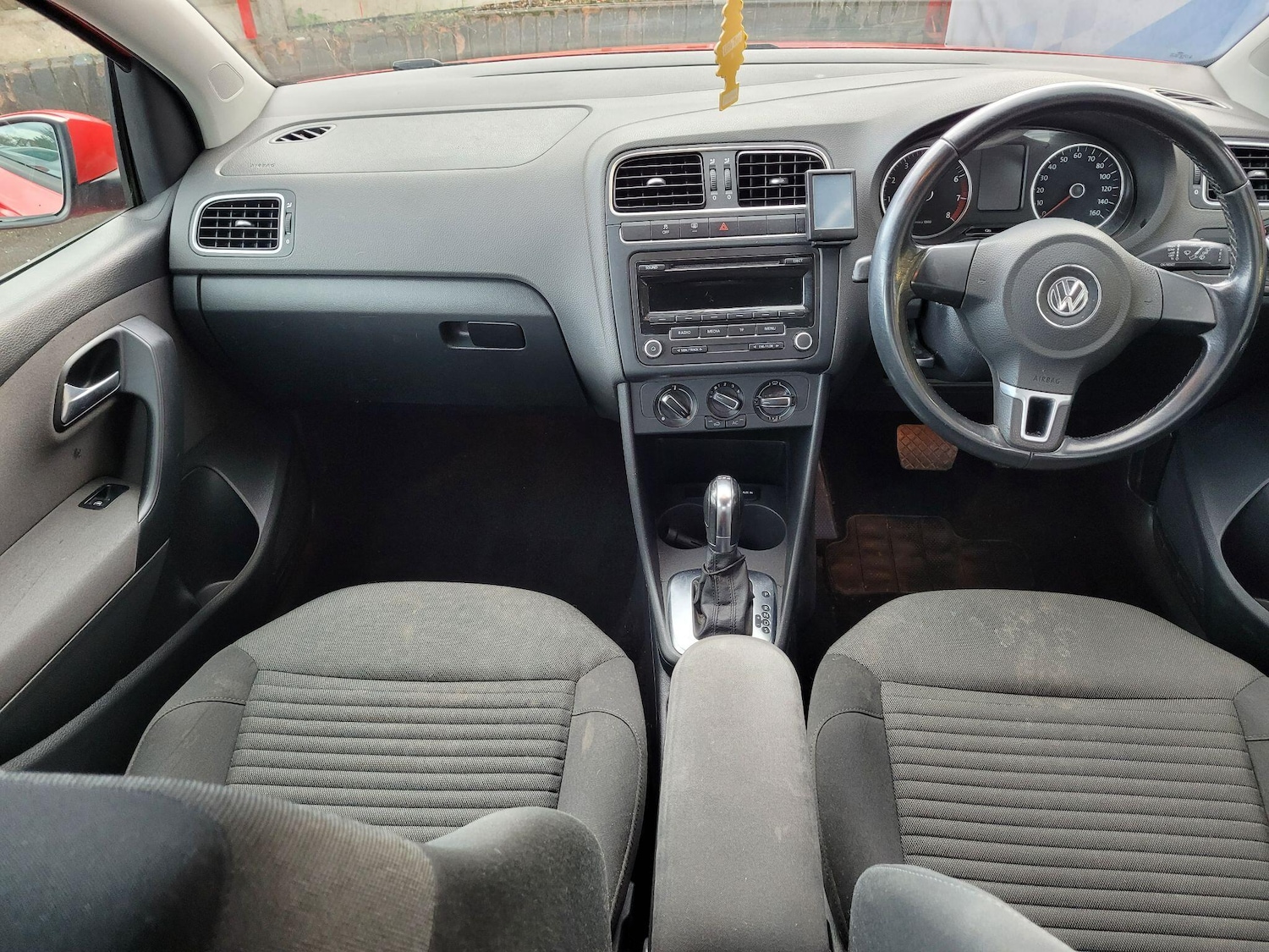 Used Volkswagen Polo 2012 for sale - 77705481: Photo 7
