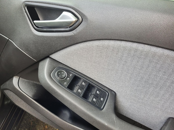 Used Renault Clio 2024 for sale - 74862107: Photo 25