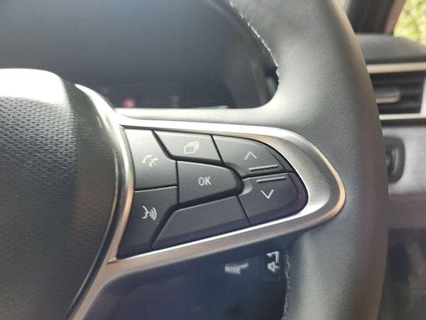 Used Renault Clio 2024 for sale - 74862107: Photo 30
