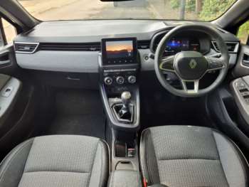 Used Renault Clio 2024 for sale - 74862107: Photo