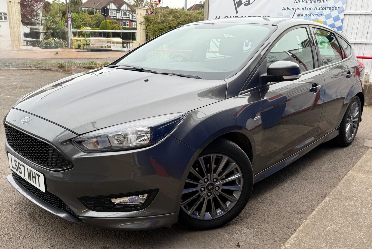 Used Ford Focus 2017 for sale - 78204213: Photo 1