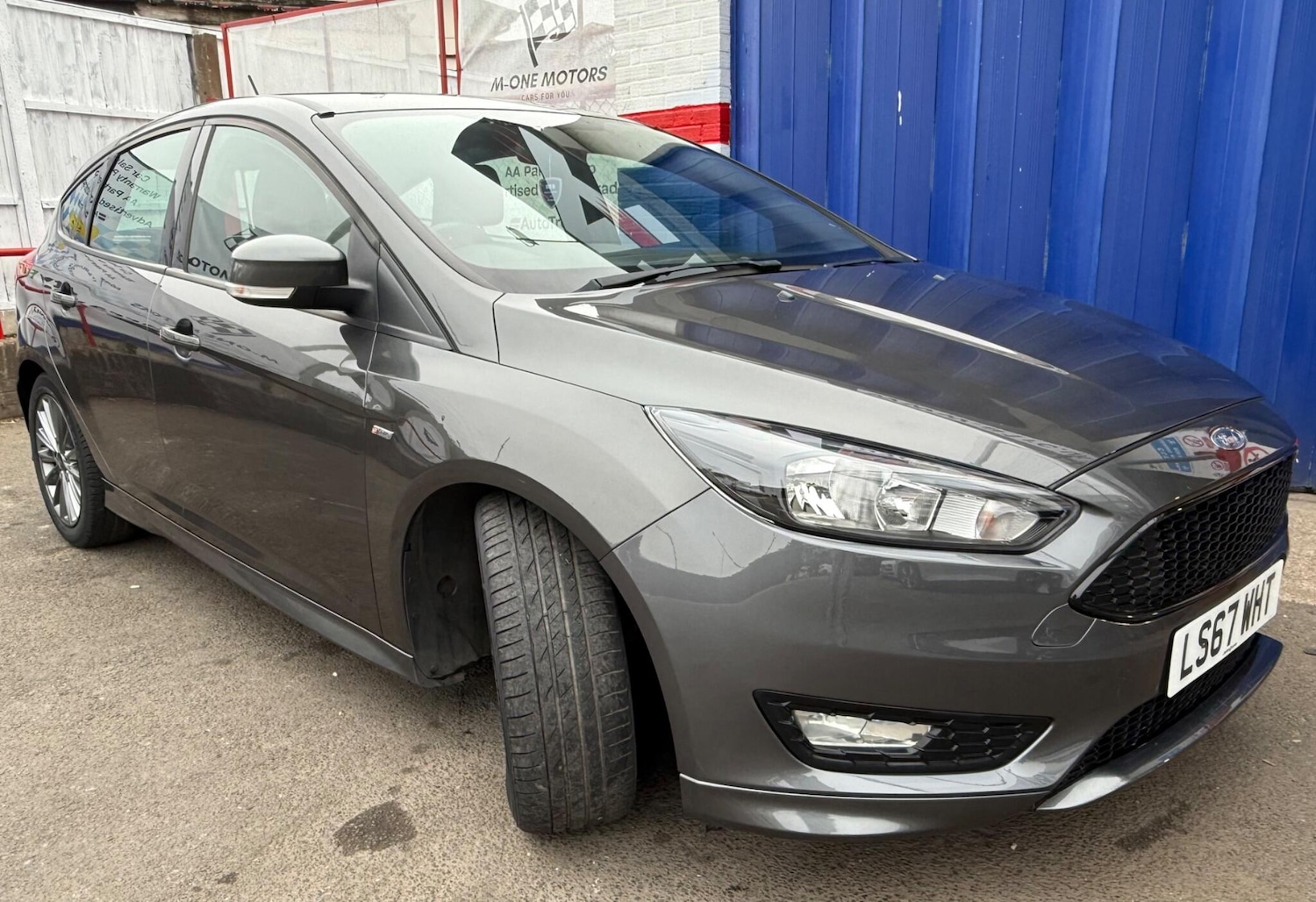 Used Ford Focus 2017 for sale - 78204213: Photo 2
