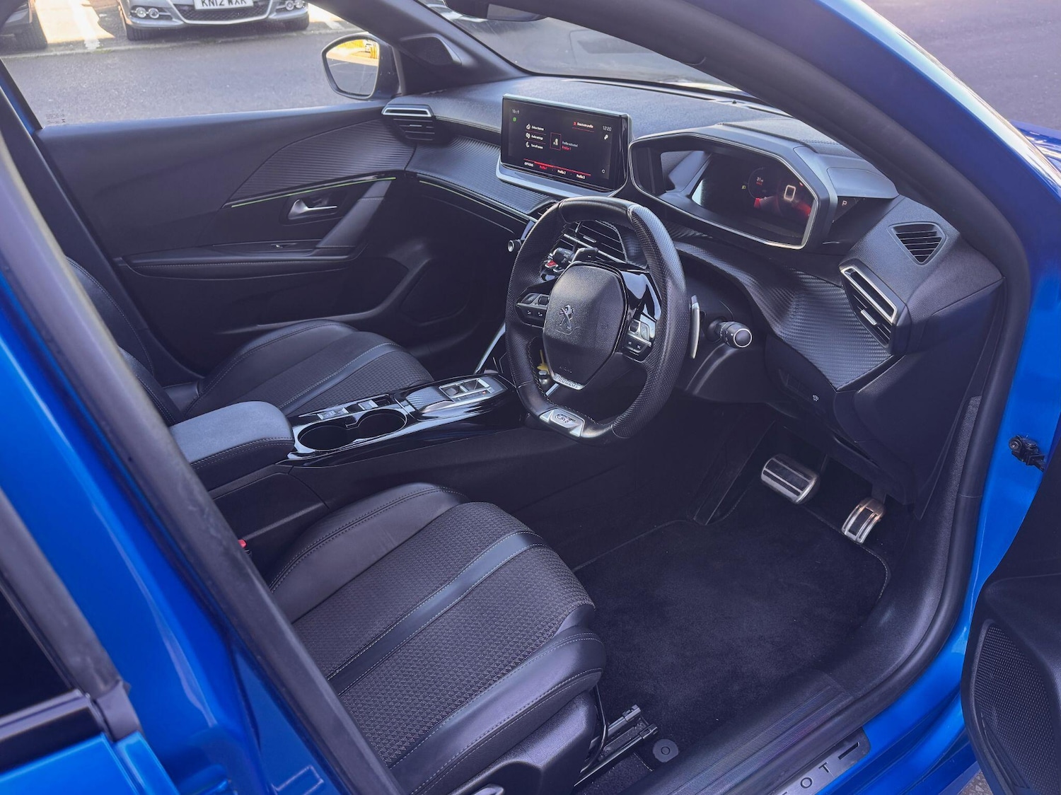 Used Peugeot 208 2023 for sale - 76189363: Photo 14