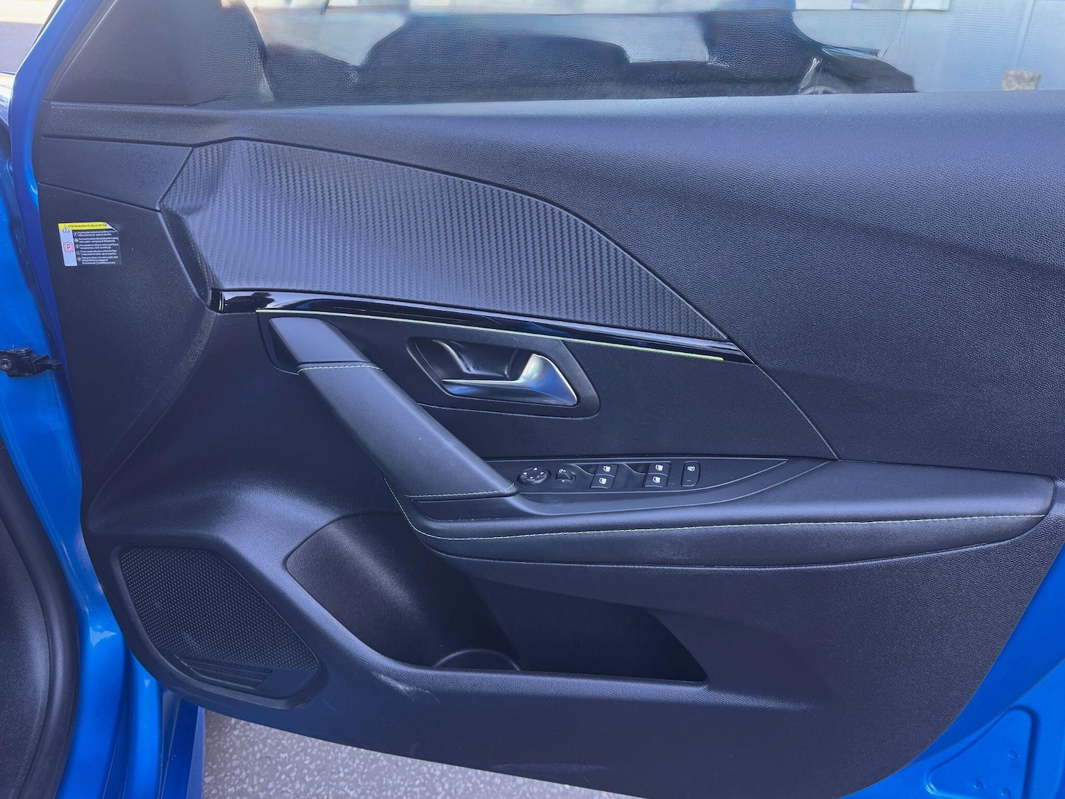 Used Peugeot 208 2023 for sale - 76189363: Photo 15