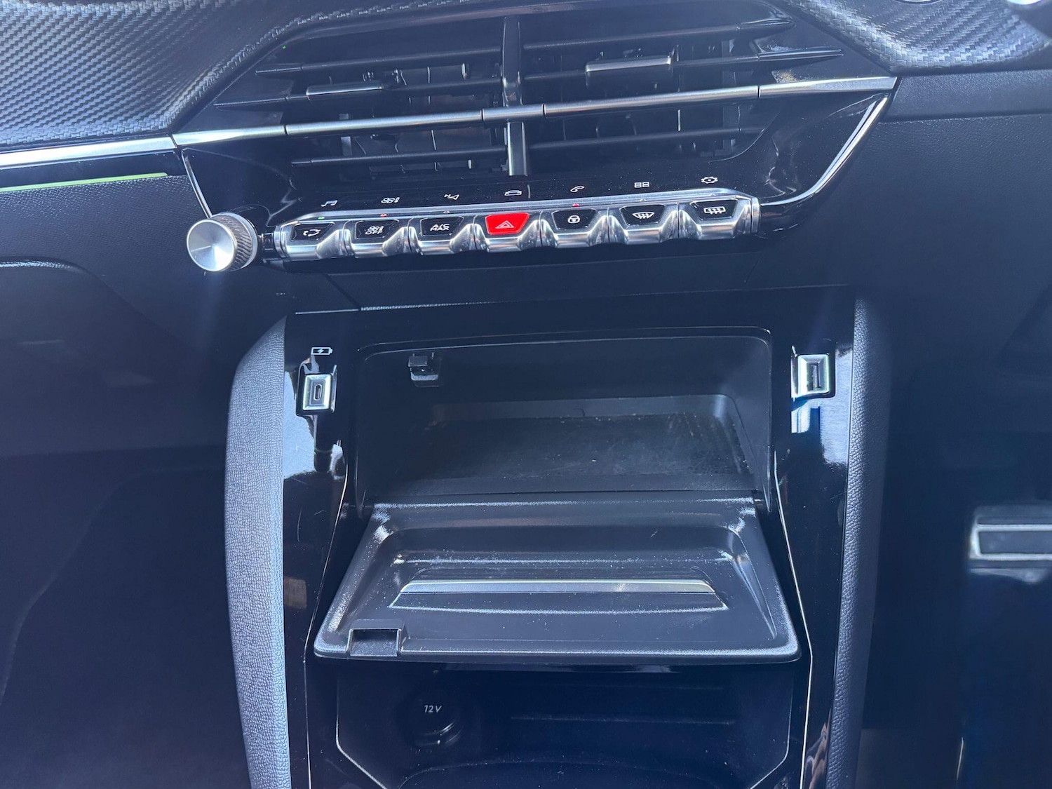 Used Peugeot 208 2023 for sale - 76189363: Photo 30