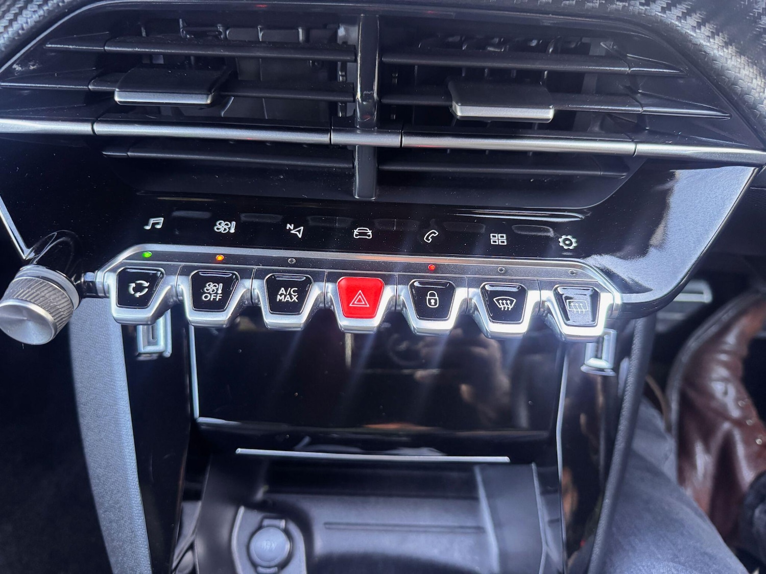 Used Peugeot 208 2023 for sale - 76189363: Photo 34