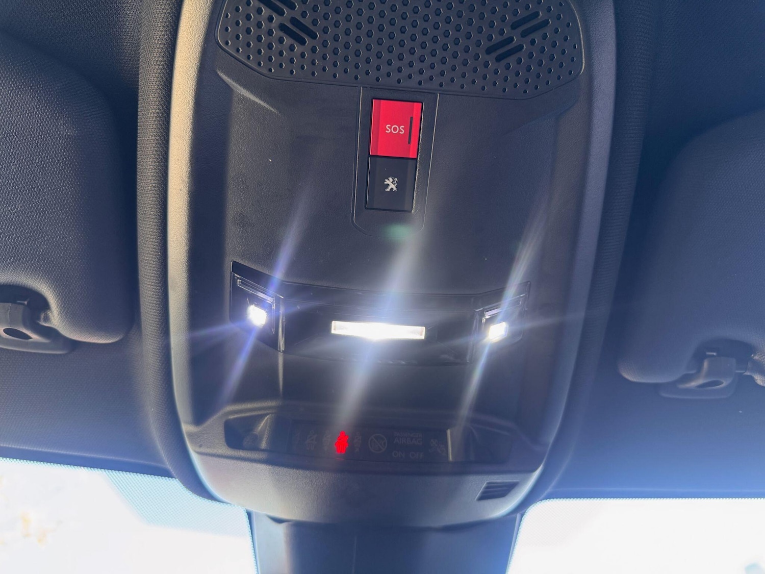 Used Peugeot 208 2023 for sale - 76189363: Photo 41