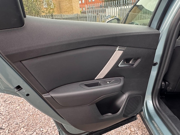 Used Citroen C4 2022 for sale - 76326783: Photo 24