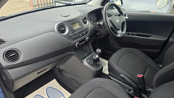 Used Hyundai i10 2017 for sale - 74957397: Photo 13