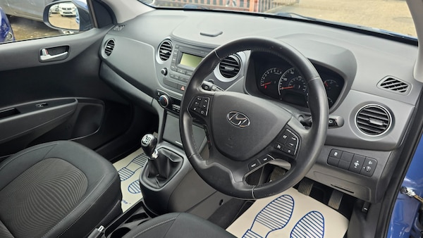 Used Hyundai i10 2017 for sale - 74957397: Photo 16