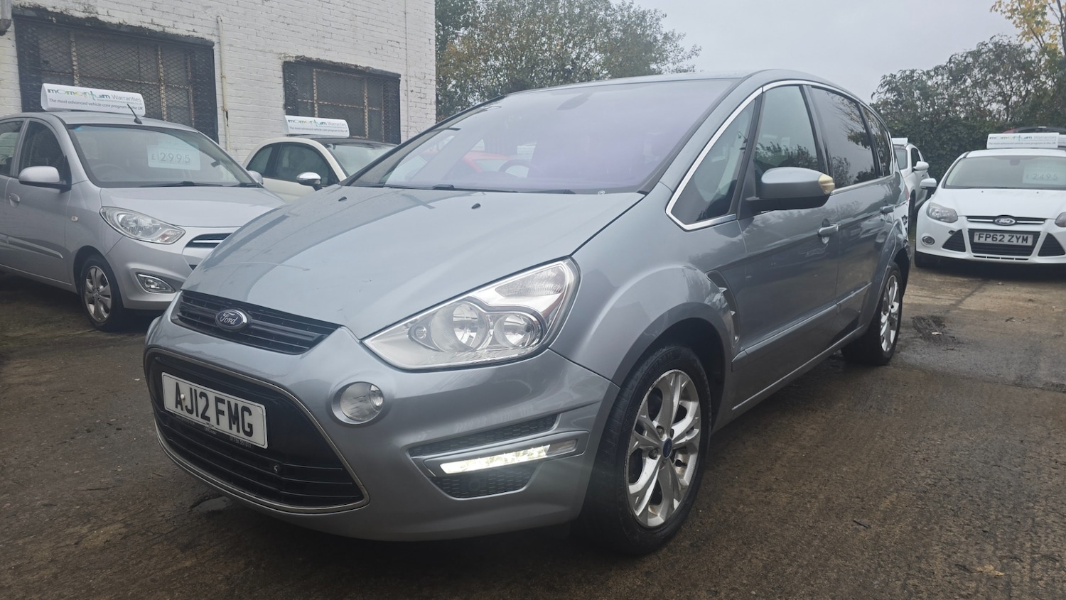 Used Ford S-Max 2012 for sale - 76609807: Photo 1