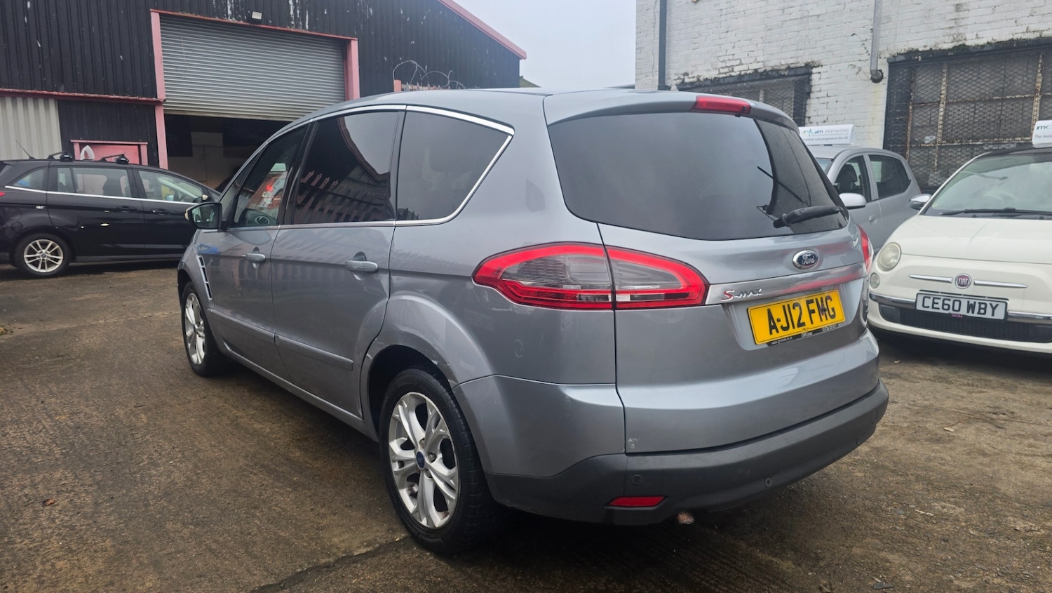 Used Ford S-Max 2012 for sale - 76609807: Photo 4