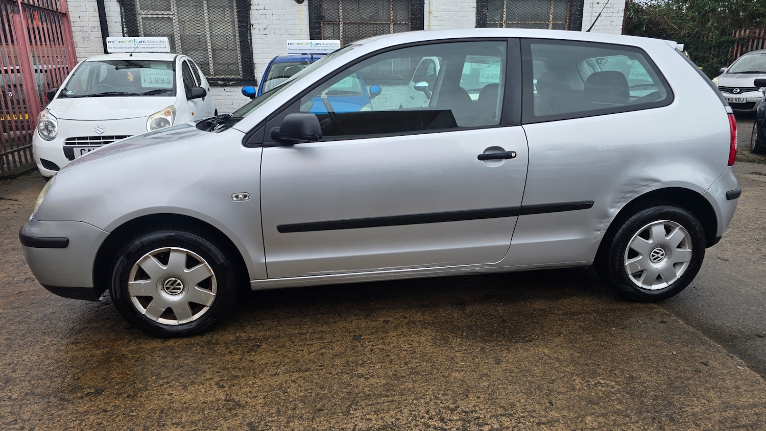 Used Volkswagen Polo 2005 for sale - 76352180: Photo 8