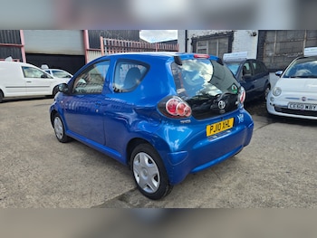 Used Toyota AYGO 2010 for sale - 75828607: Photo