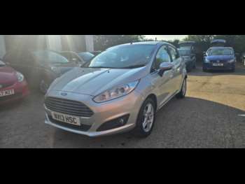2013 (13) - 1.25 82 Zetec 5dr