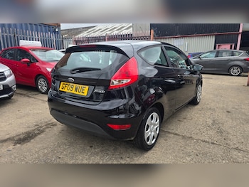 Used Ford Fiesta 2009 for sale - 79057297: Photo