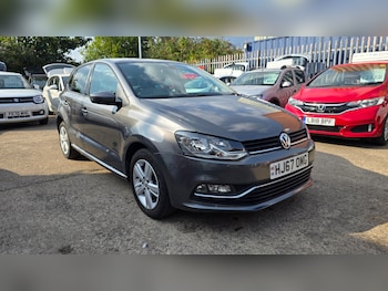 Used Volkswagen Polo 2017 for sale - 79305805: Photo