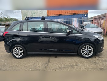Used Ford Grand C-Max 2016 for sale - 75980663: Photo