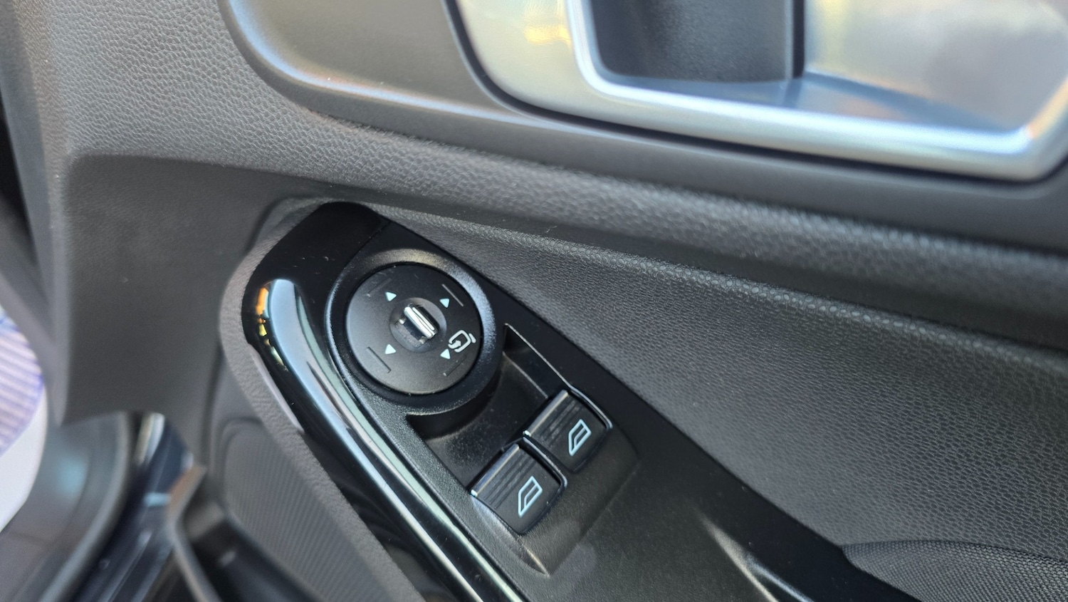 Used Ford Fiesta 2013 for sale - 77682276: Photo 15