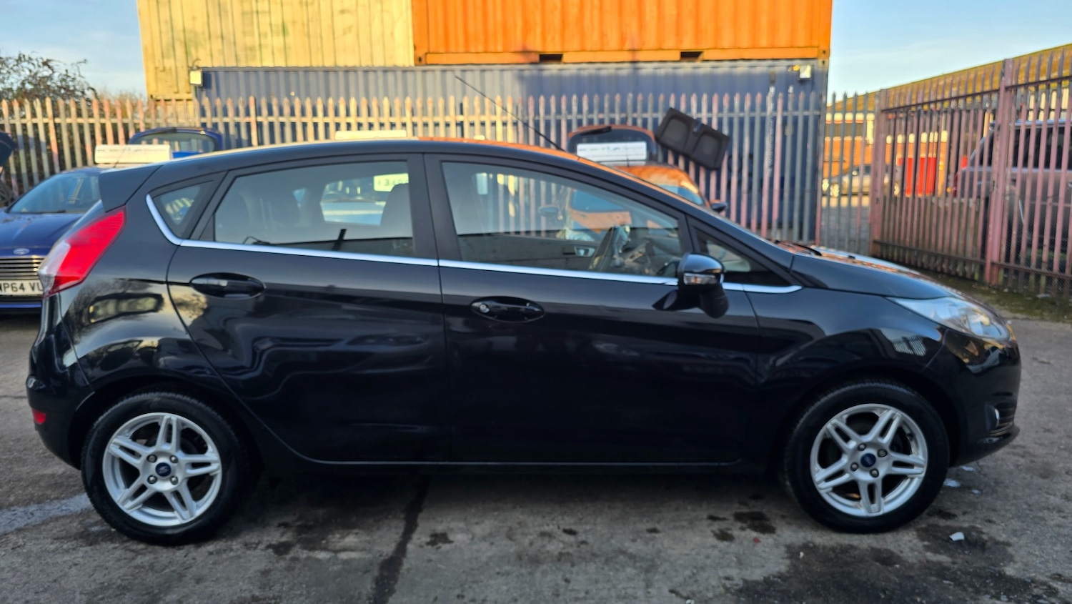 Used Ford Fiesta 2013 for sale - 77682276: Photo 3