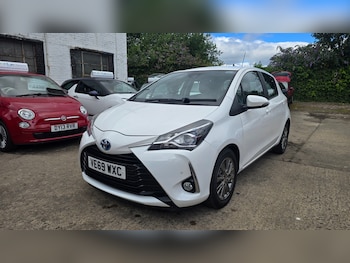Used Toyota Yaris 2020 for sale - 79124320: Photo