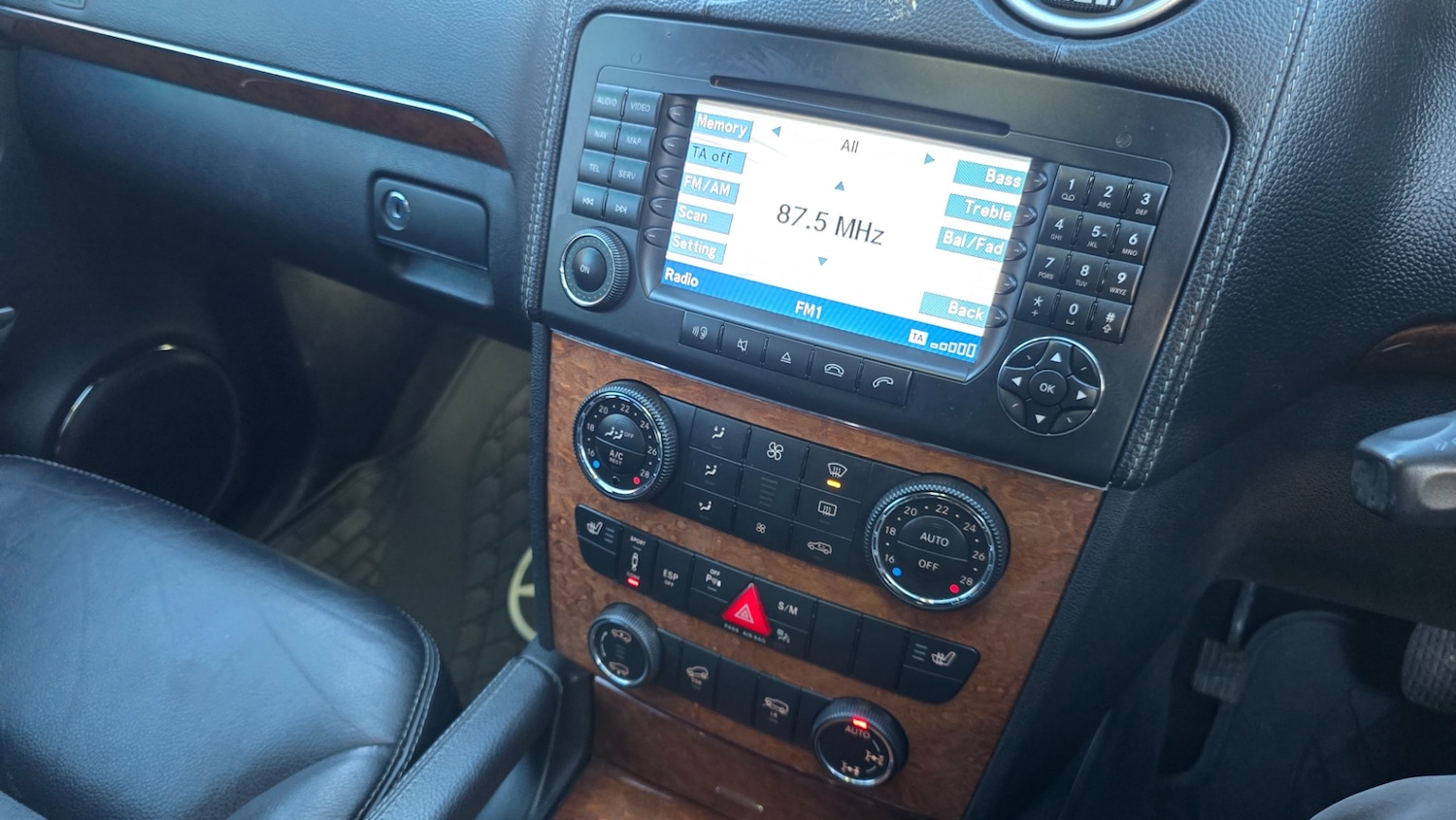 Used Mercedes-Benz GL Class 2006 for sale - 77945785: Photo 19