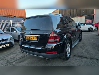 Used Mercedes-Benz GL Class 2006 for sale - 77945785: Photo