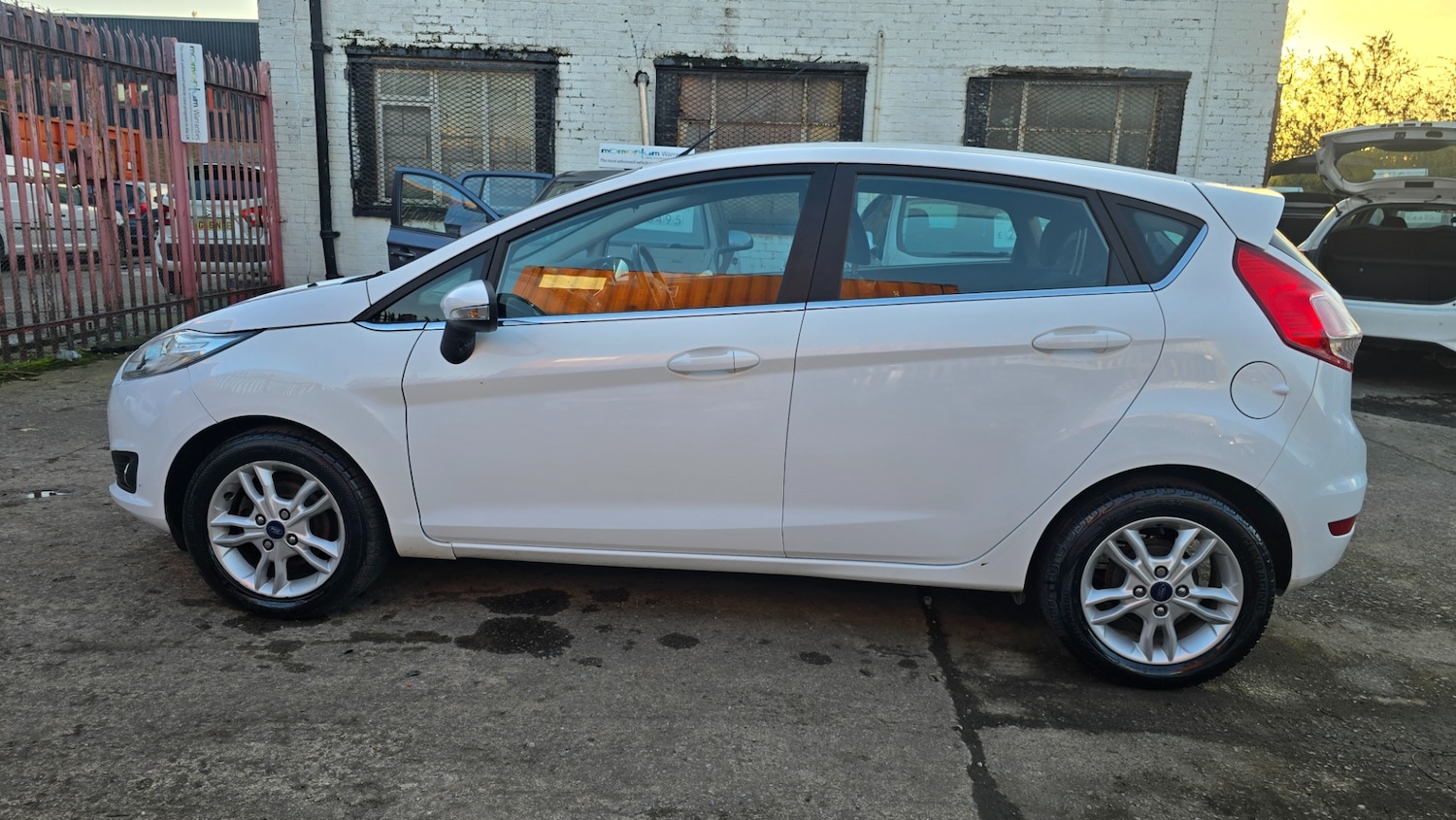 Used Ford Fiesta 2017 for sale - 77708535: Photo 4