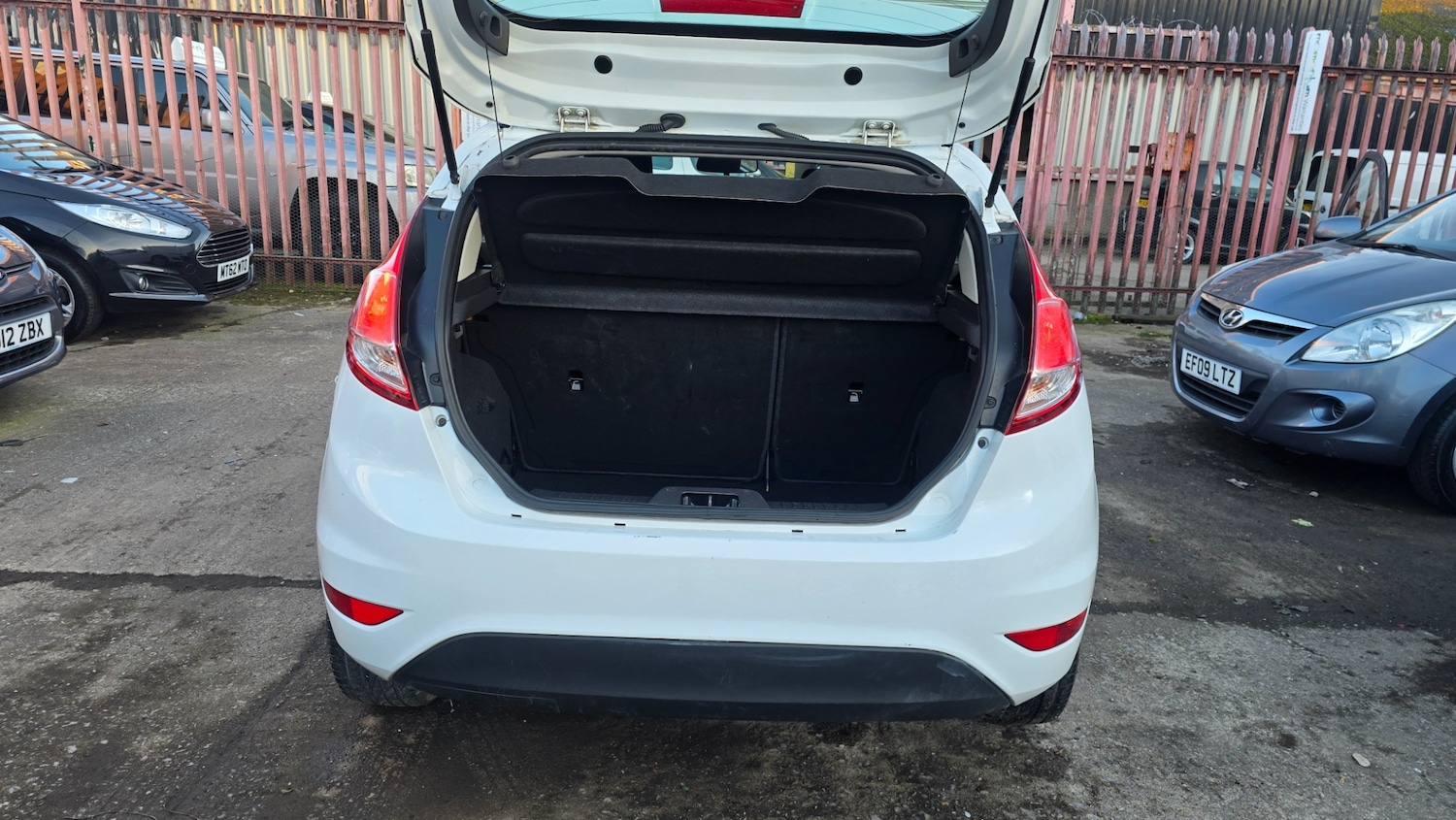 Used Ford Fiesta 2017 for sale - 77708535: Photo 9