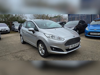 Used Ford Fiesta 2015 for sale - 74803866: Photo