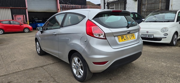 Used Ford Fiesta 2015 for sale - 74803866: Photo 3