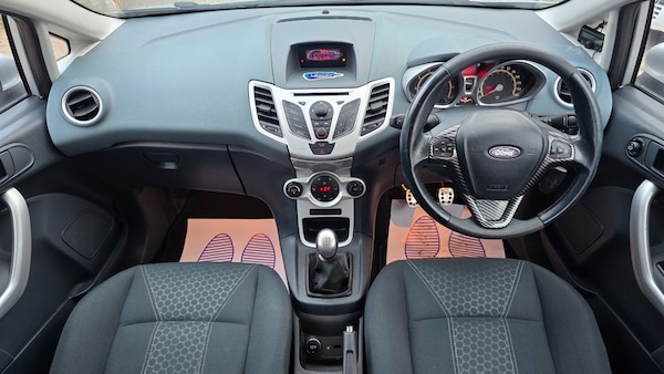Used Ford Fiesta 2010 for sale - 76263438: Photo 12