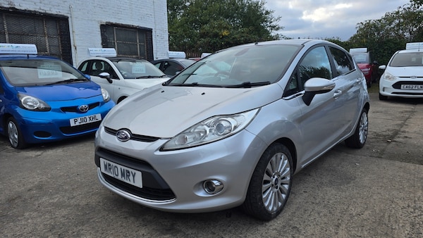 Used Ford Fiesta 2010 for sale - 76263438: Photo 1