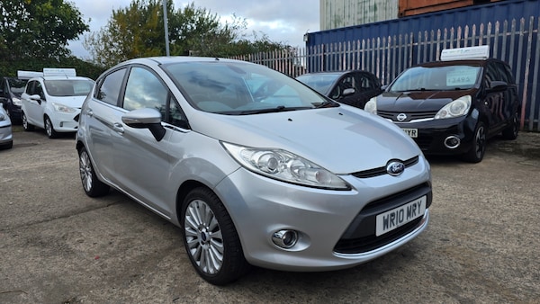 Used Ford Fiesta 2010 for sale - 76263438: Photo 2