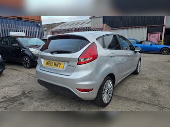 Used Ford Fiesta 2010 for sale - 76263438: Photo 4