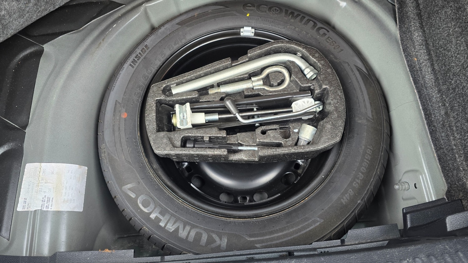 Used Volkswagen Polo 2015 for sale - 76412640: Photo 13