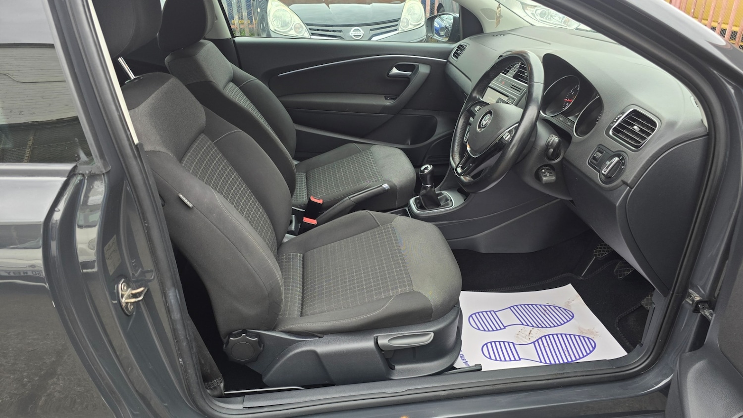 Used Volkswagen Polo 2015 for sale - 76412640: Photo 16