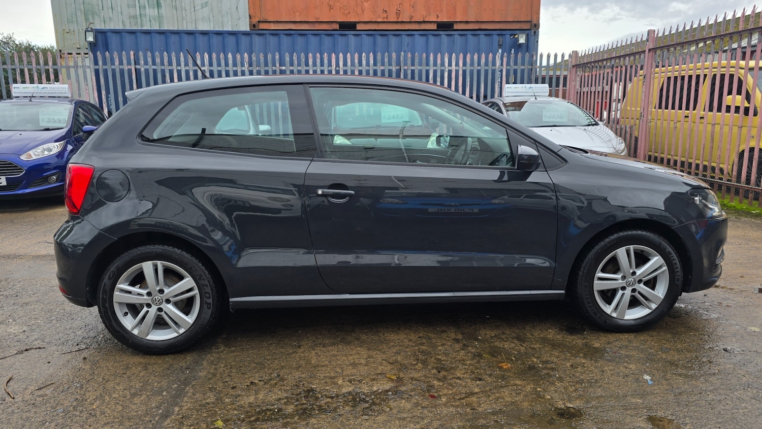 Used Volkswagen Polo 2015 for sale - 76412640: Photo 5