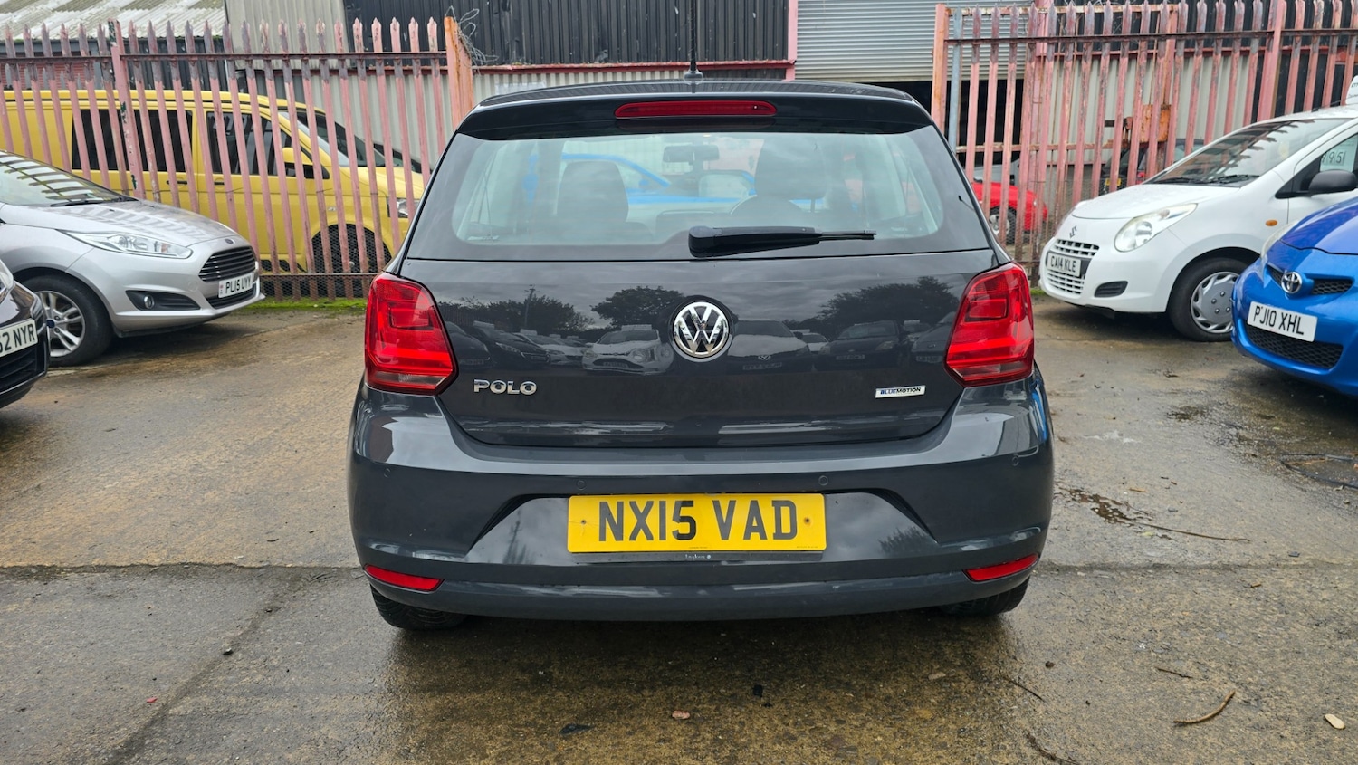 Used Volkswagen Polo 2015 for sale - 76412640: Photo 8