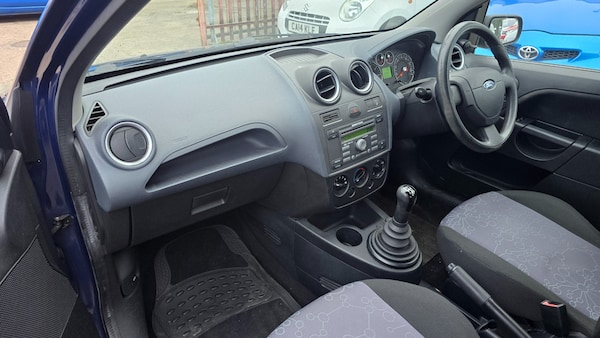 Used Ford Fiesta 2008 for sale - 76263456: Photo 11